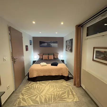Chez Isa - Avec Jacuzzi Interieur Et Piscine Chauffee *